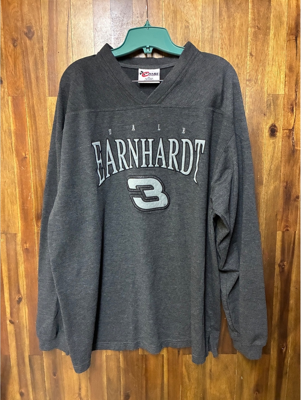 Vintage 2000’s Dale Earnhardt #3 NASCAR Chase Authentics XL Racing Pullover